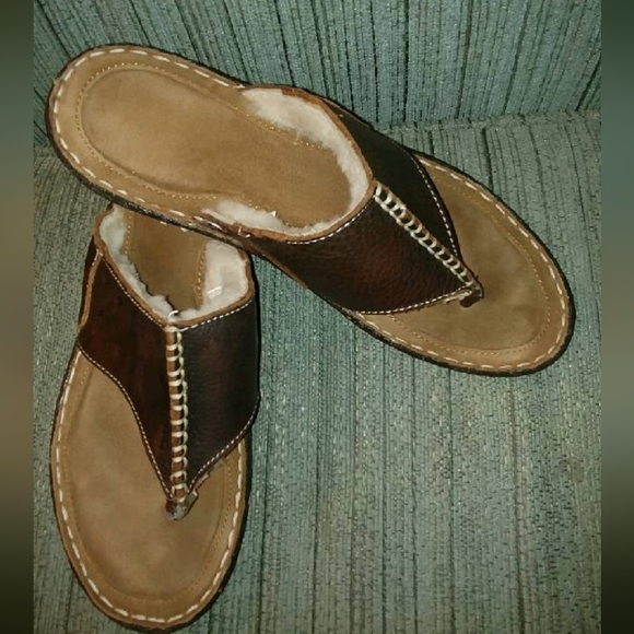 Nuknuuk thong style leather sandal - Picture 7 of 8